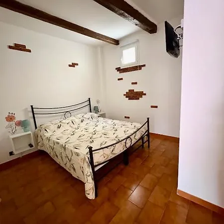 Mezzanino Flat *